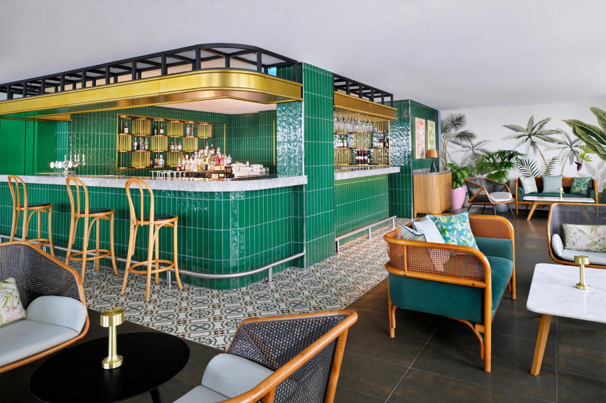 Voco Dubai By Ihg Hotel Exterior photo